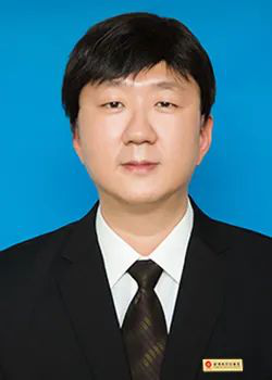 张龙